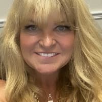 Image of Angi Dionne